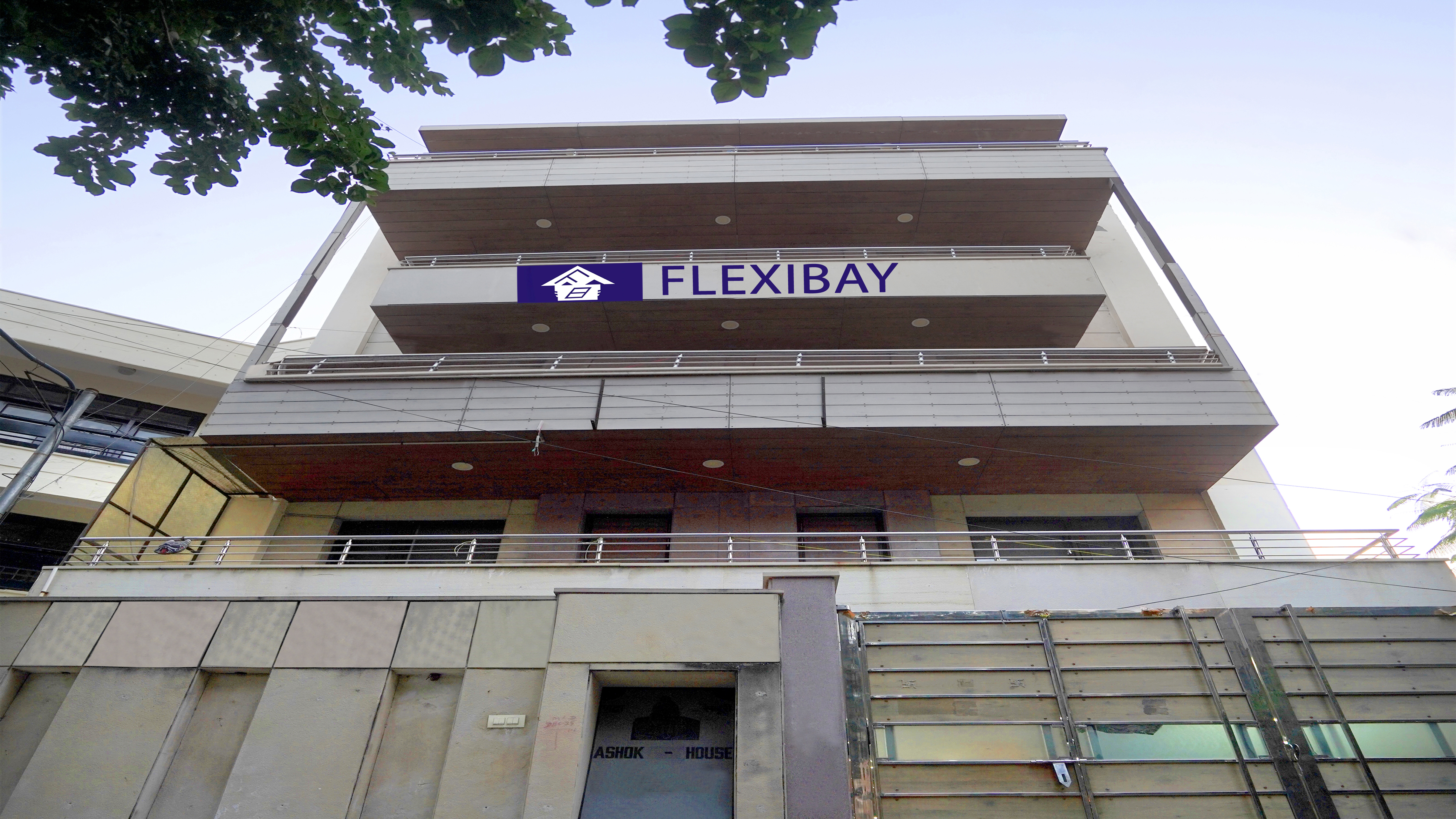 FlexiBay Girls Hostel North Campus
