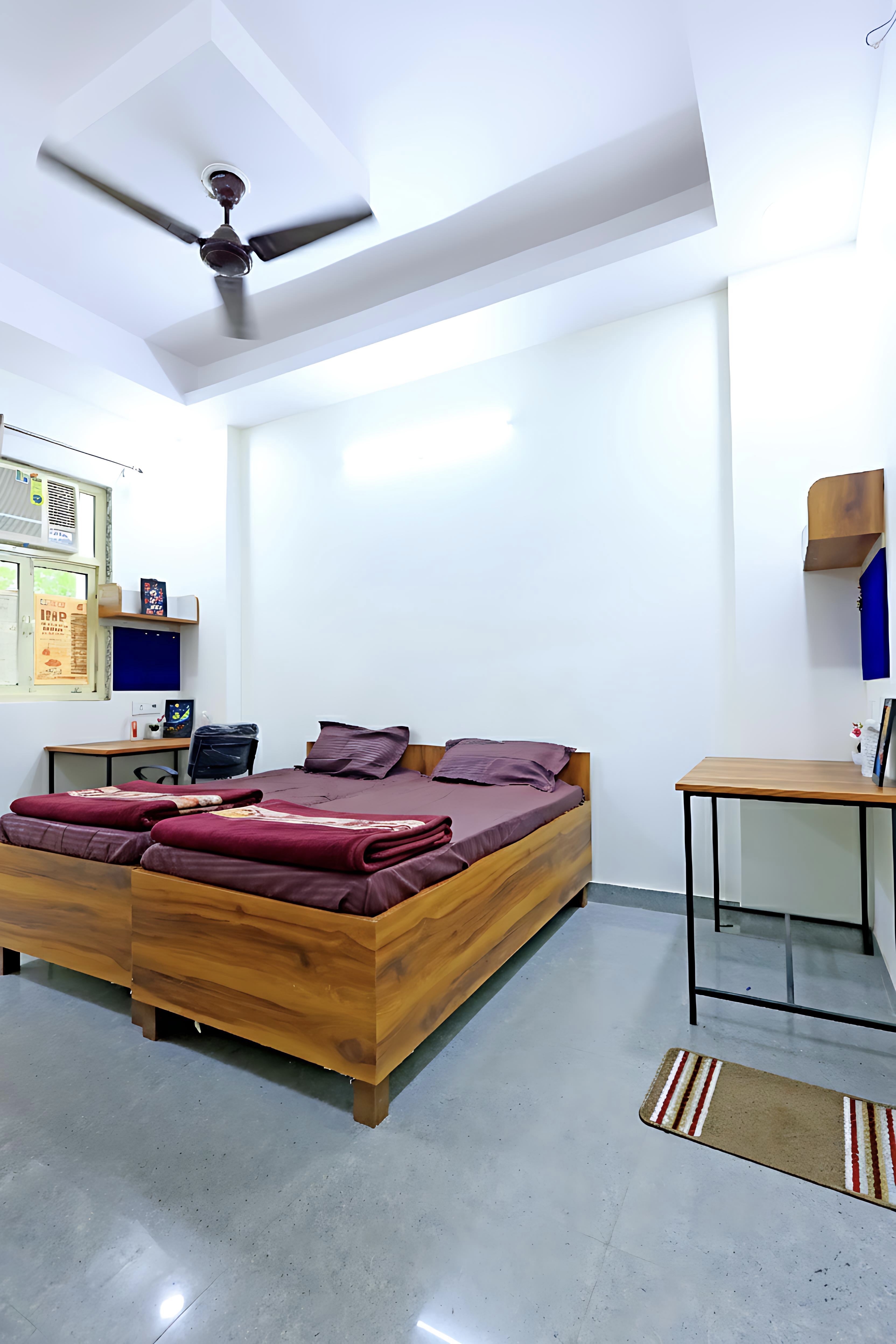 FULL DOUBLE ROOM