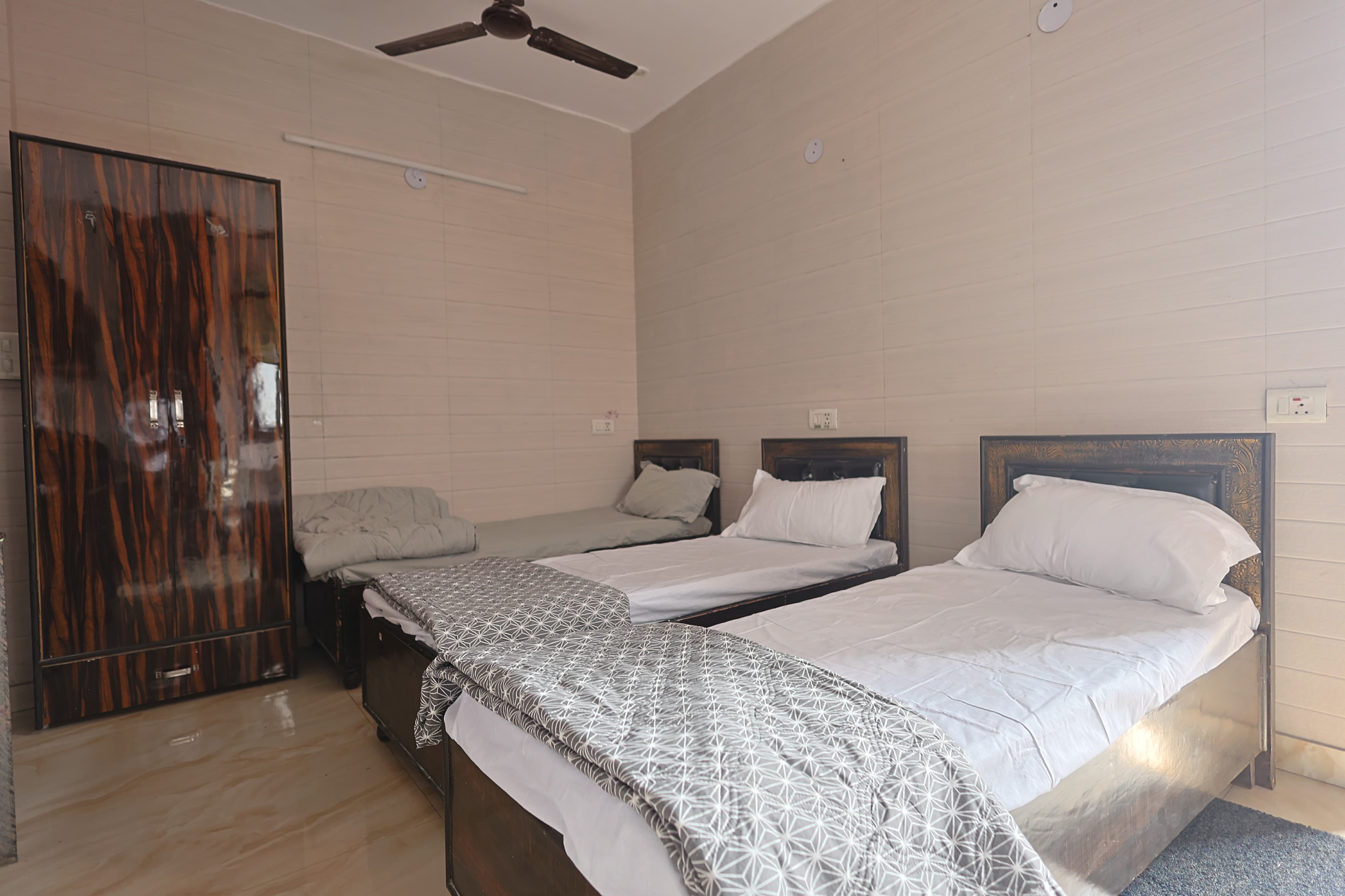 Triple Sharing Room