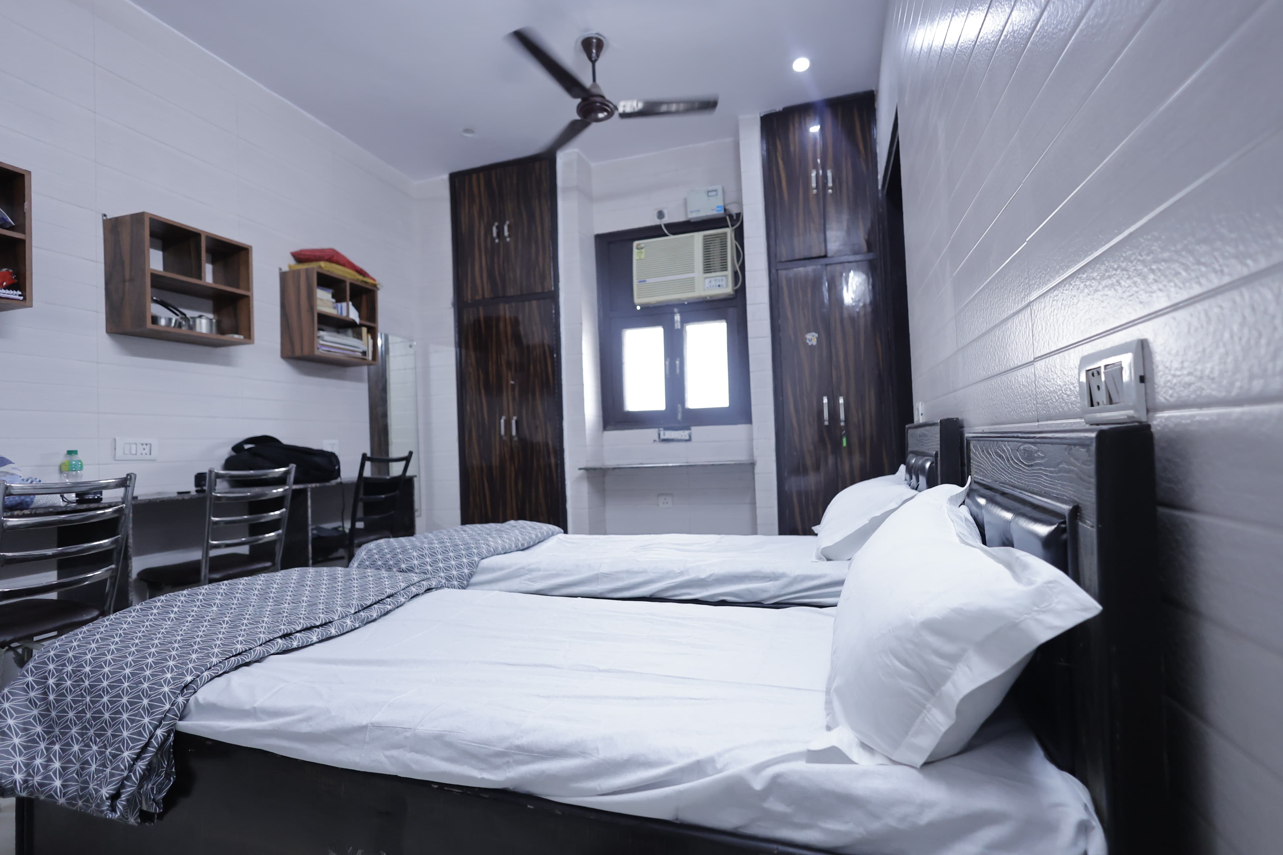 One bed in triple room