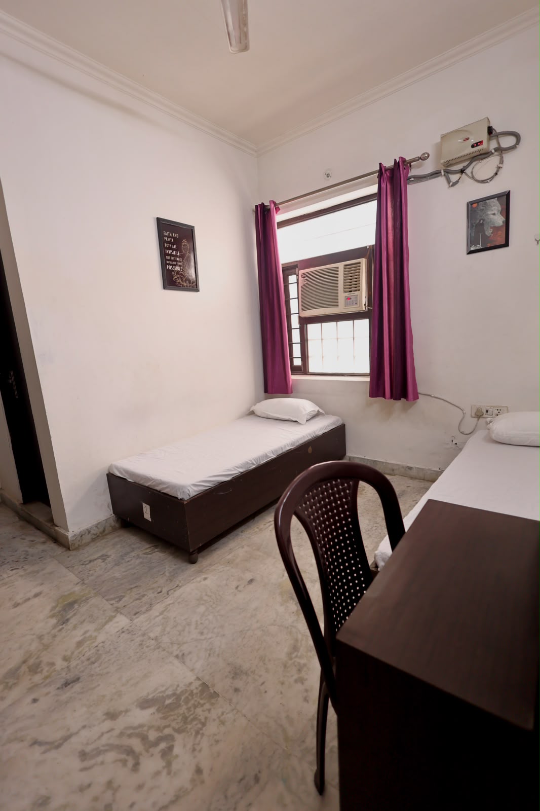 One bed in triple Room