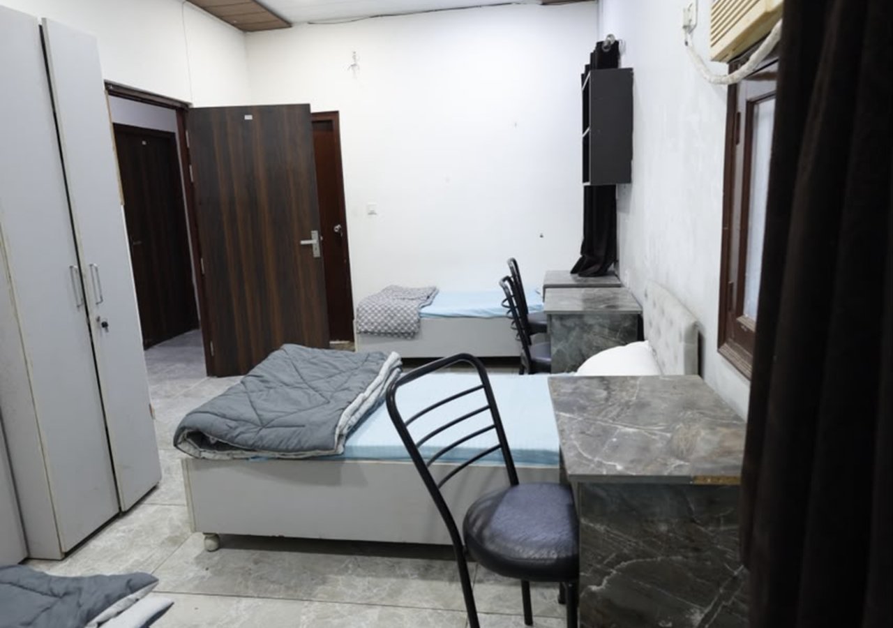 Deluxe Triple Room With Private Bathroom